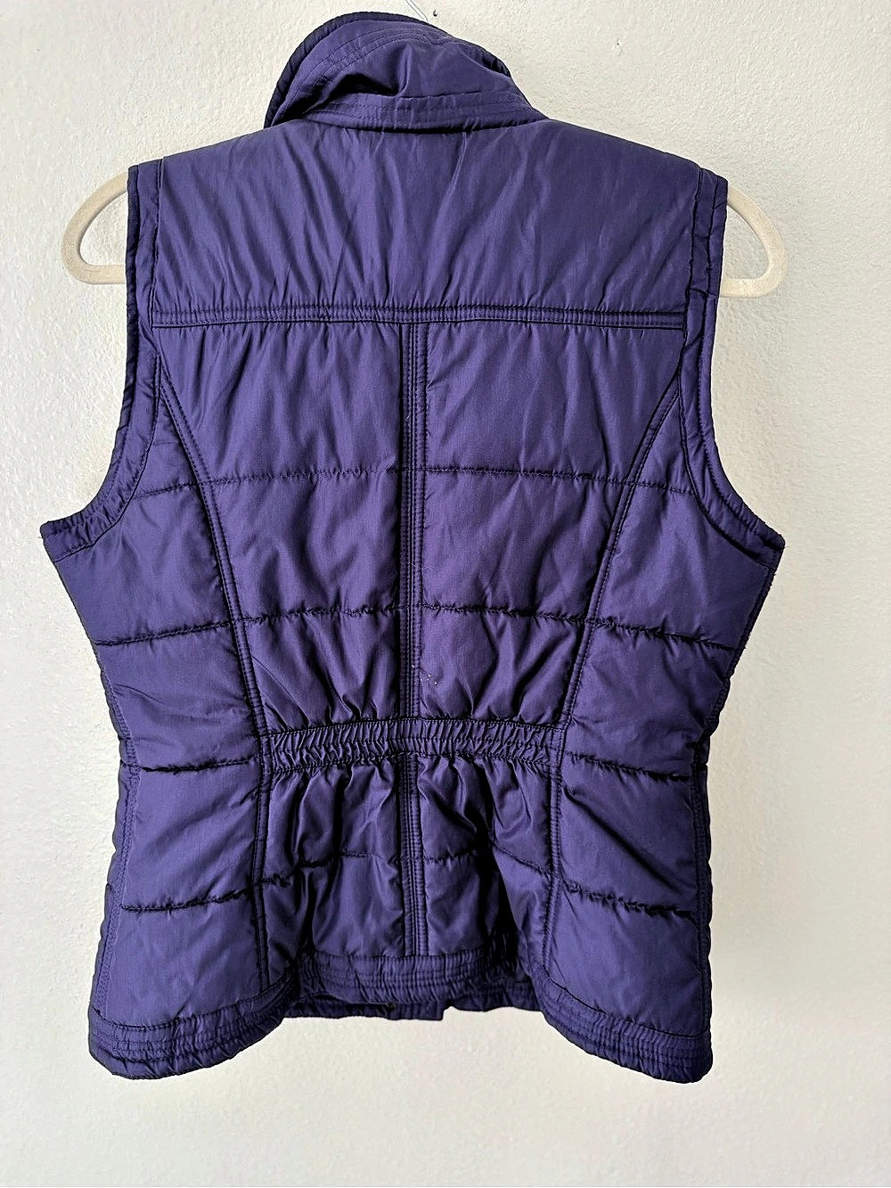 New York & Company Puffer Vest Purple Size Medium - Picture 2 of 5